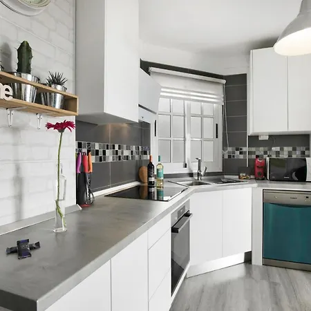 Yojalavi Sunrise Candelaria