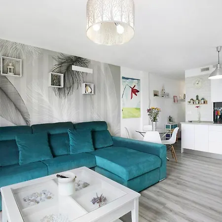 Yojalavi Sunrise * קנדלריה